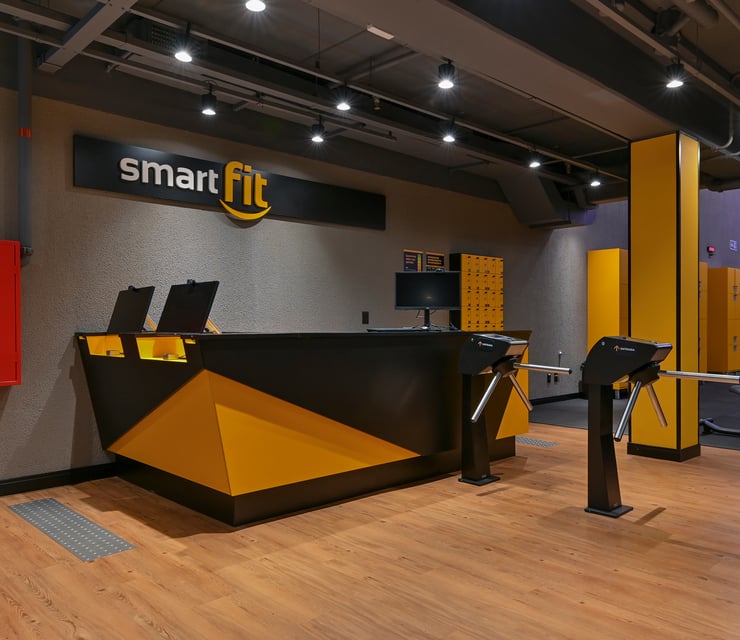 Condor Maringá - Av. Kakogawa